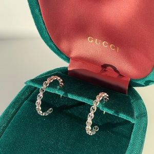18k White Gold Gucci Hoops